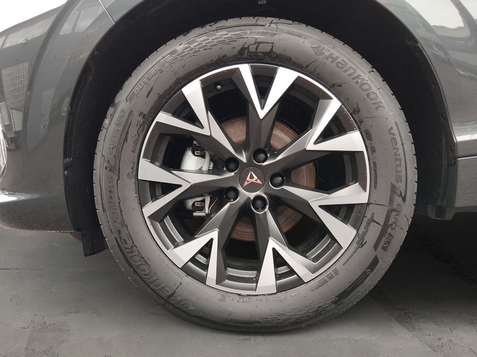 Fahrzeugabbildung CUPRA Terramar 1.5 eTSI Pano AHK LED Headup ACC Kamera