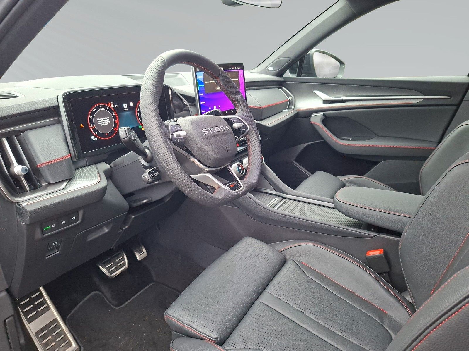 Fahrzeugabbildung SKODA Kodiaq 2.0TSI RS Pano AHK Headup Standh Leder 7S