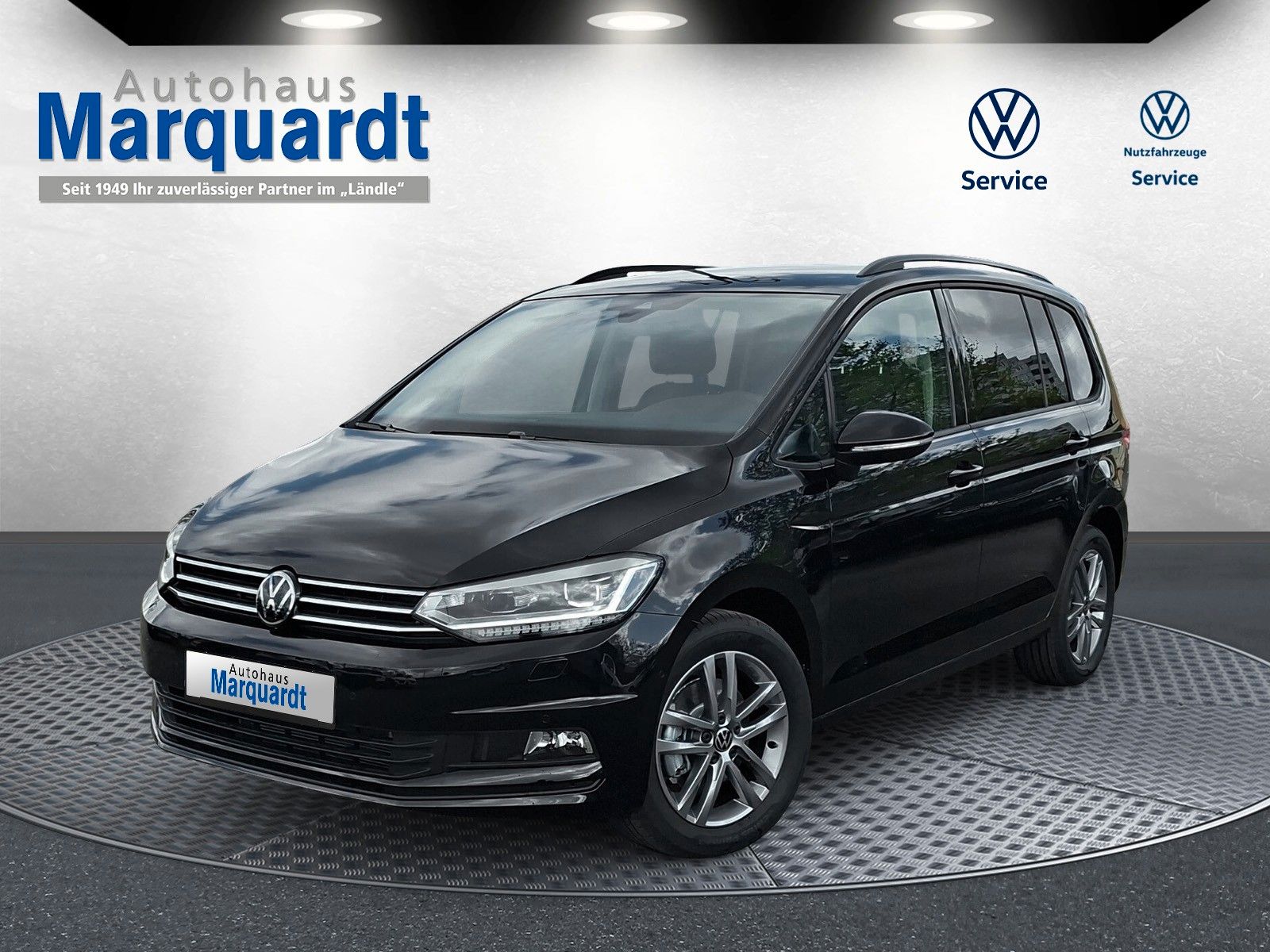 Fahrzeugabbildung Volkswagen Touran 1.5TSI IQ LED ACC 7S.Pano17"Standheizung
