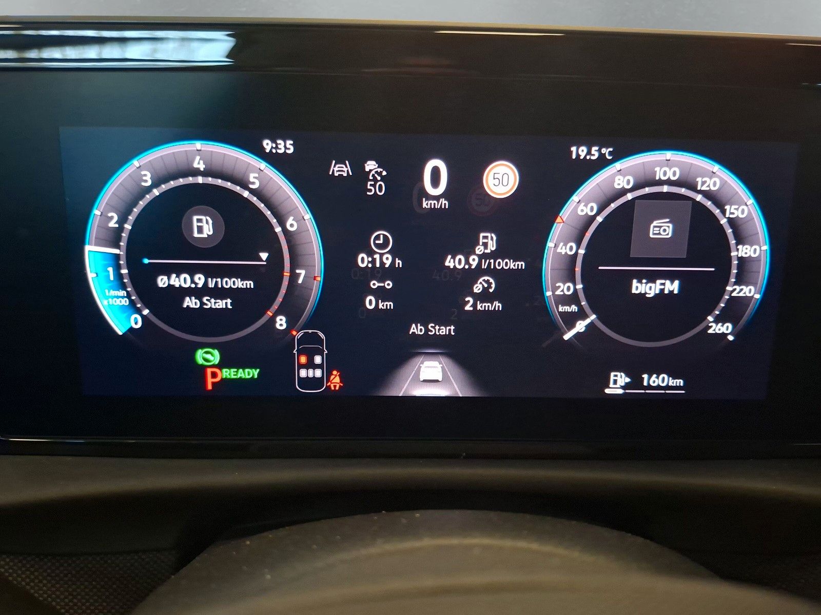 Fahrzeugabbildung Volkswagen T-Roc 1.5 eTSI Side LED AHK ACC Kamera Neu Mod