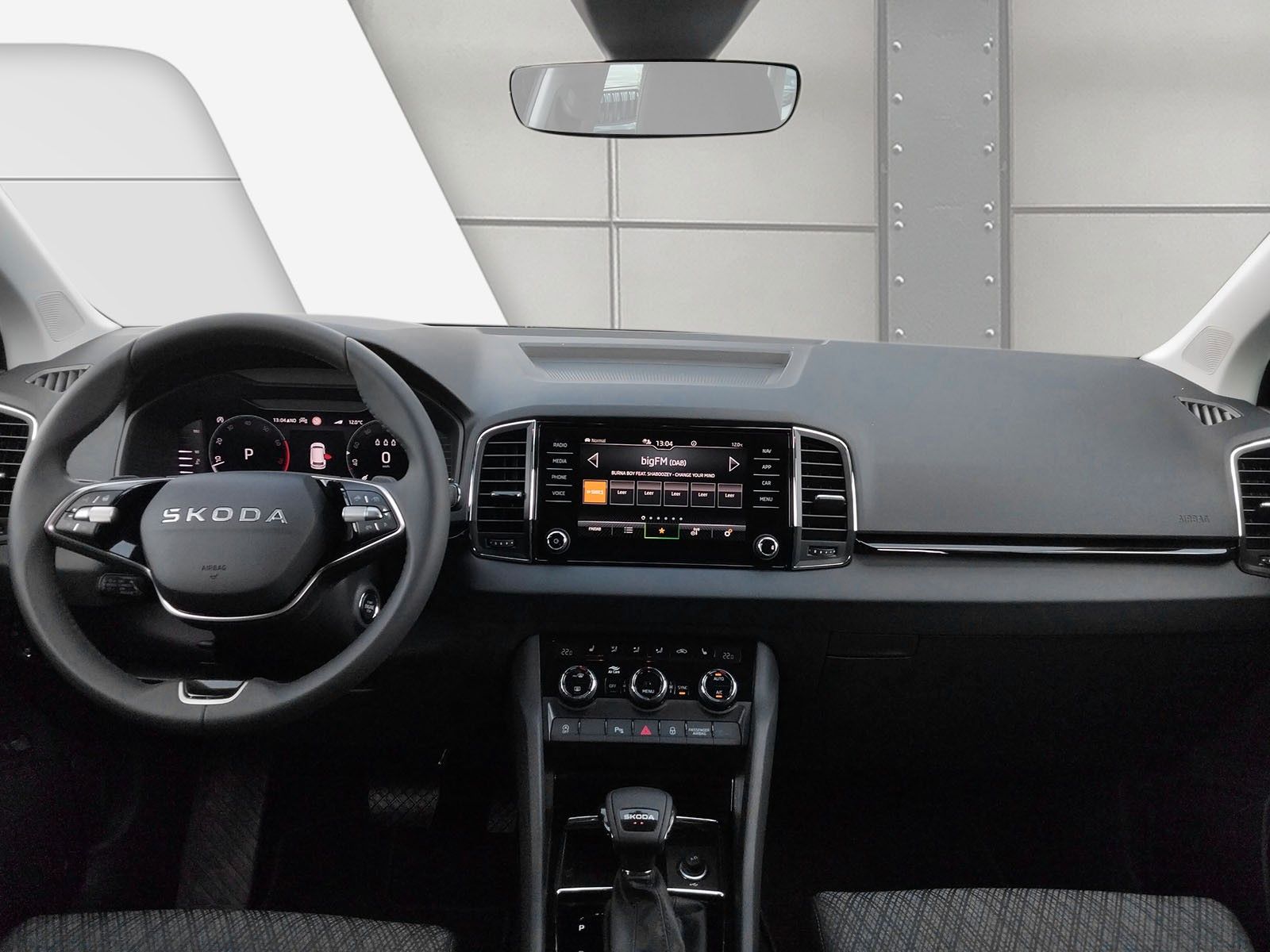 Fahrzeugabbildung SKODA Karoq  1.5TSI DSG Kessy LED AHK Navi ACC eHeck