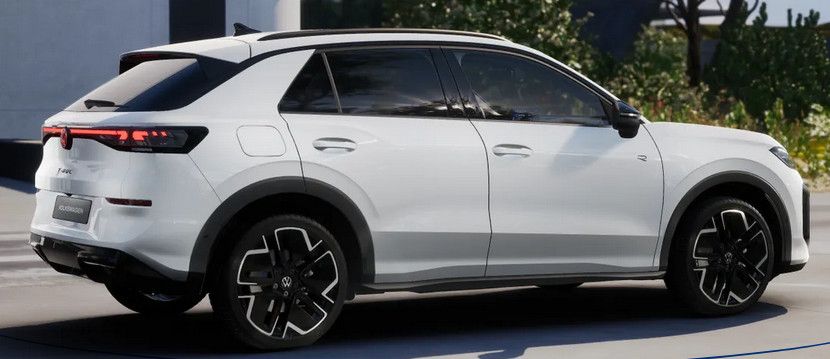 Fahrzeugabbildung Volkswagen T-Roc 1.5TSI R-Line Pano Navi AHK 19" Neues Mod