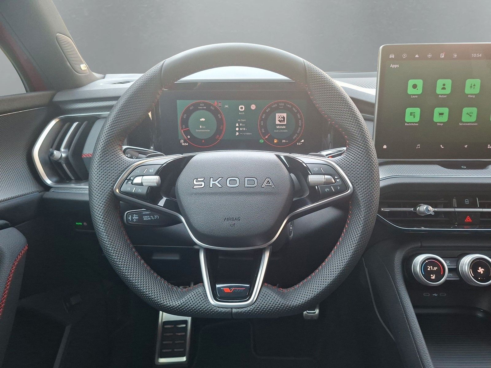 Fahrzeugabbildung SKODA Kodiaq 2.0TSI RS Pano Headup Standh.Leder360°