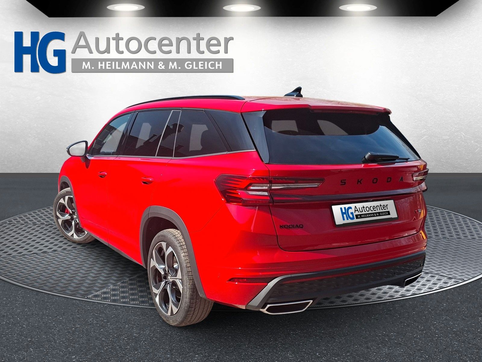 Fahrzeugabbildung SKODA Kodiaq 2.0TSI RS Pano Headup Standh.Leder360°