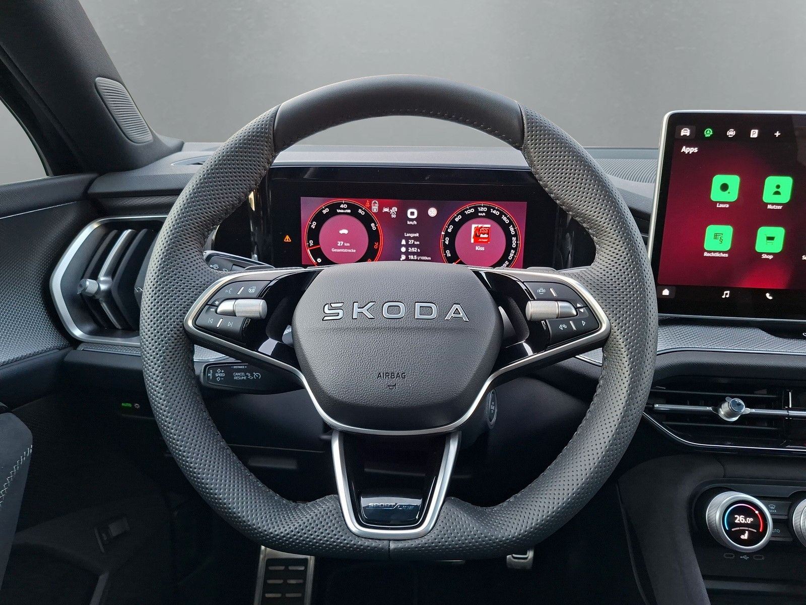 Fahrzeugabbildung SKODA Kodiaq Sportline 1.5TSI Plug In Pano AHK 360 20"