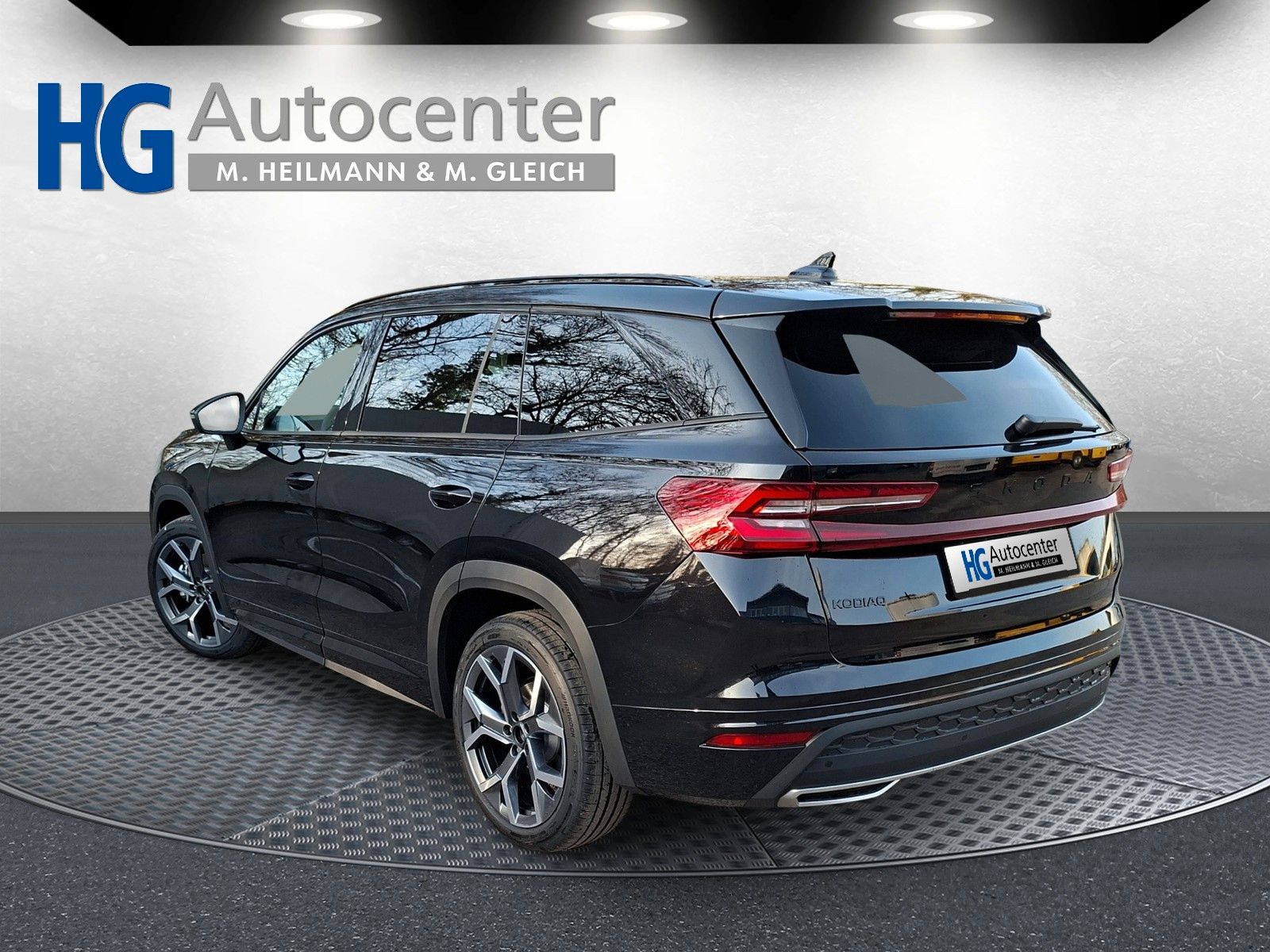 Fahrzeugabbildung SKODA Kodiaq Sportline 1.5TSI Plug In Pano AHK 20"