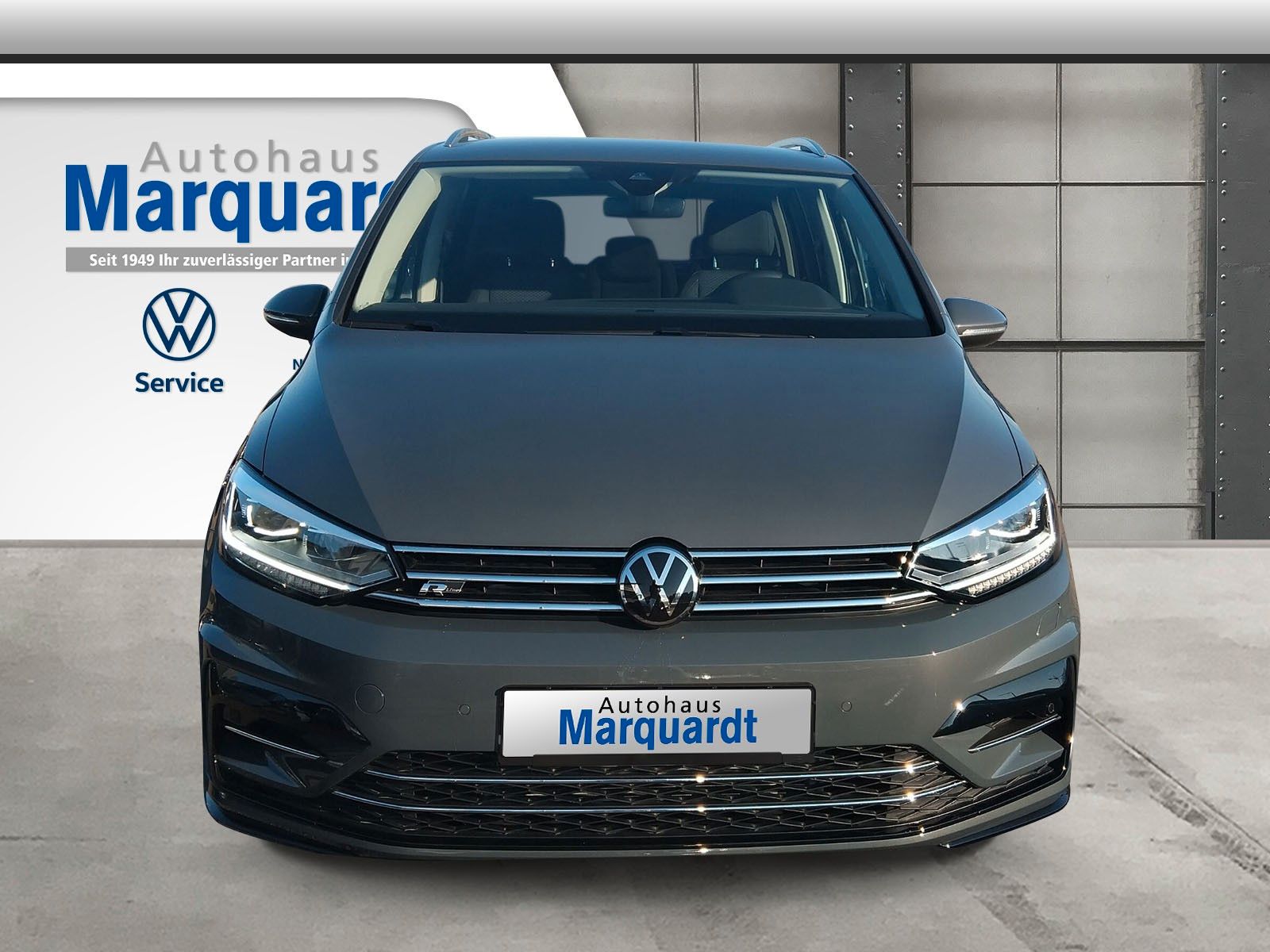 Fahrzeugabbildung Volkswagen Touran 1.5TSI R-Line 7Sitz AHK IQ Navi Side 18"