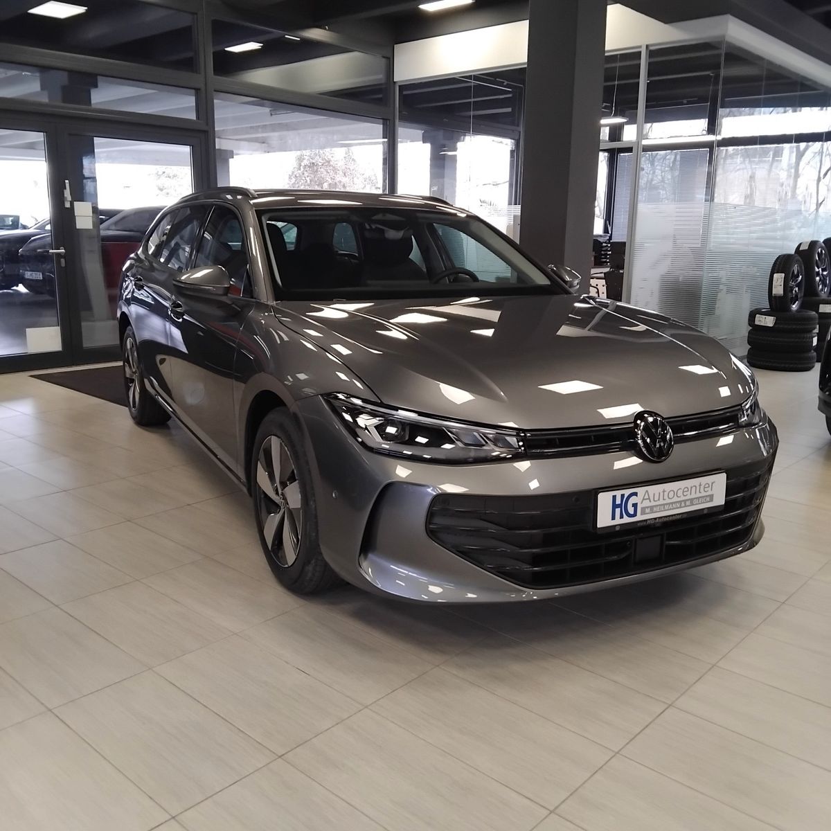 Fahrzeugabbildung Volkswagen Passat  Variant 1.5 TSI AHK LED Side ACC 5J.Gar.