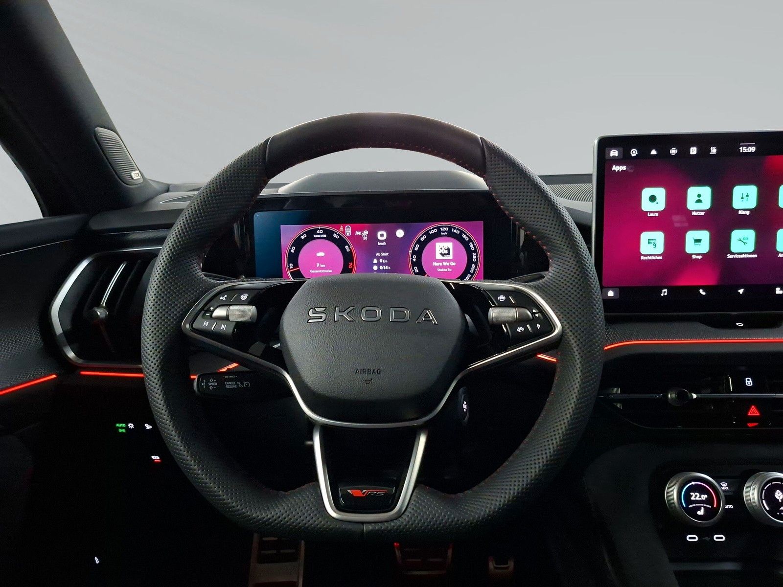 Fahrzeugabbildung SKODA Kodiaq 2.0TSI RS Pano AHK 7Sitz DCC Canton 4JGar