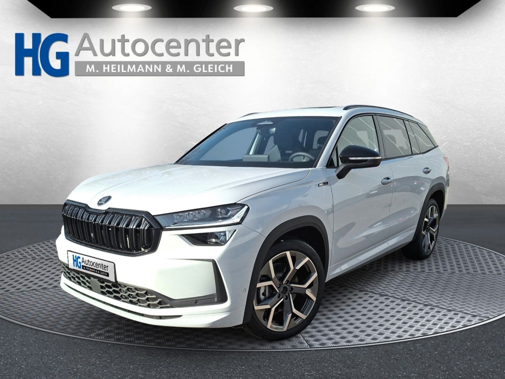 SKODA Kodiaq Sportline 1.5TSI 7S.Pano AHK 360° 20"