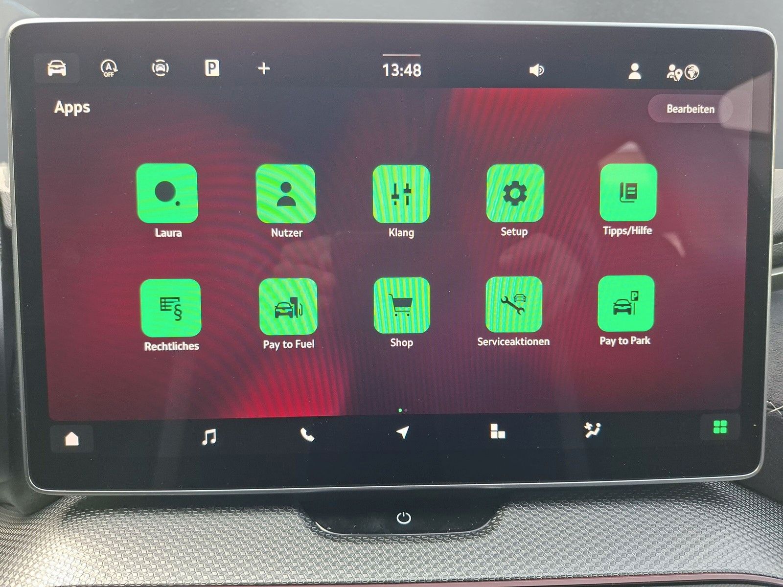 Fahrzeugabbildung SKODA Kodiaq Sportline 1.5TSI 7S.Pano AHK 360° 20"