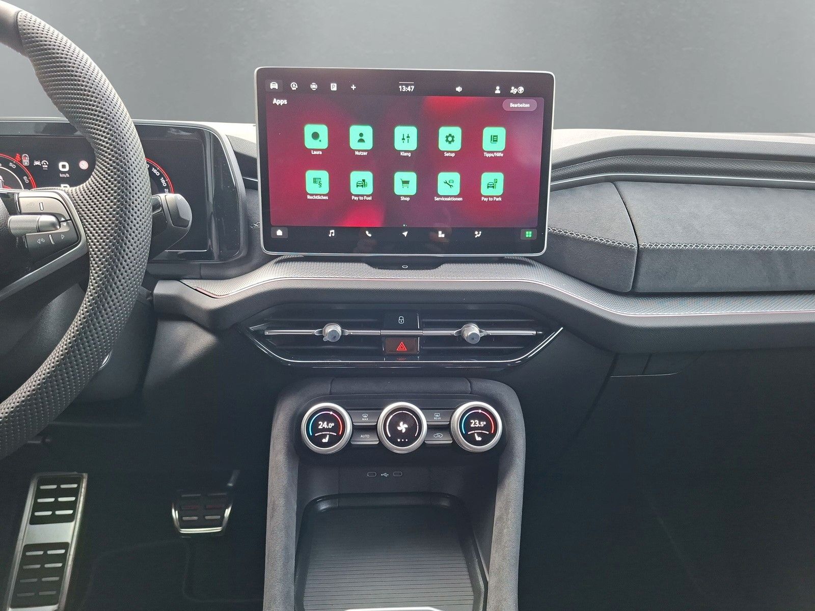 Fahrzeugabbildung SKODA Kodiaq Sportline 1.5TSI 7S.Pano AHK 360° 20"