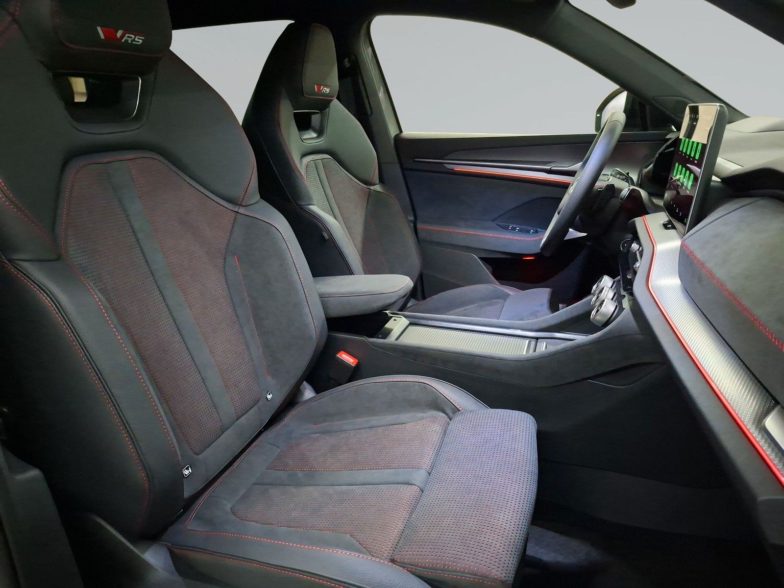 Fahrzeugabbildung SKODA Kodiaq 2.0TSI RS Pano AHK .Headup Standh.DCC