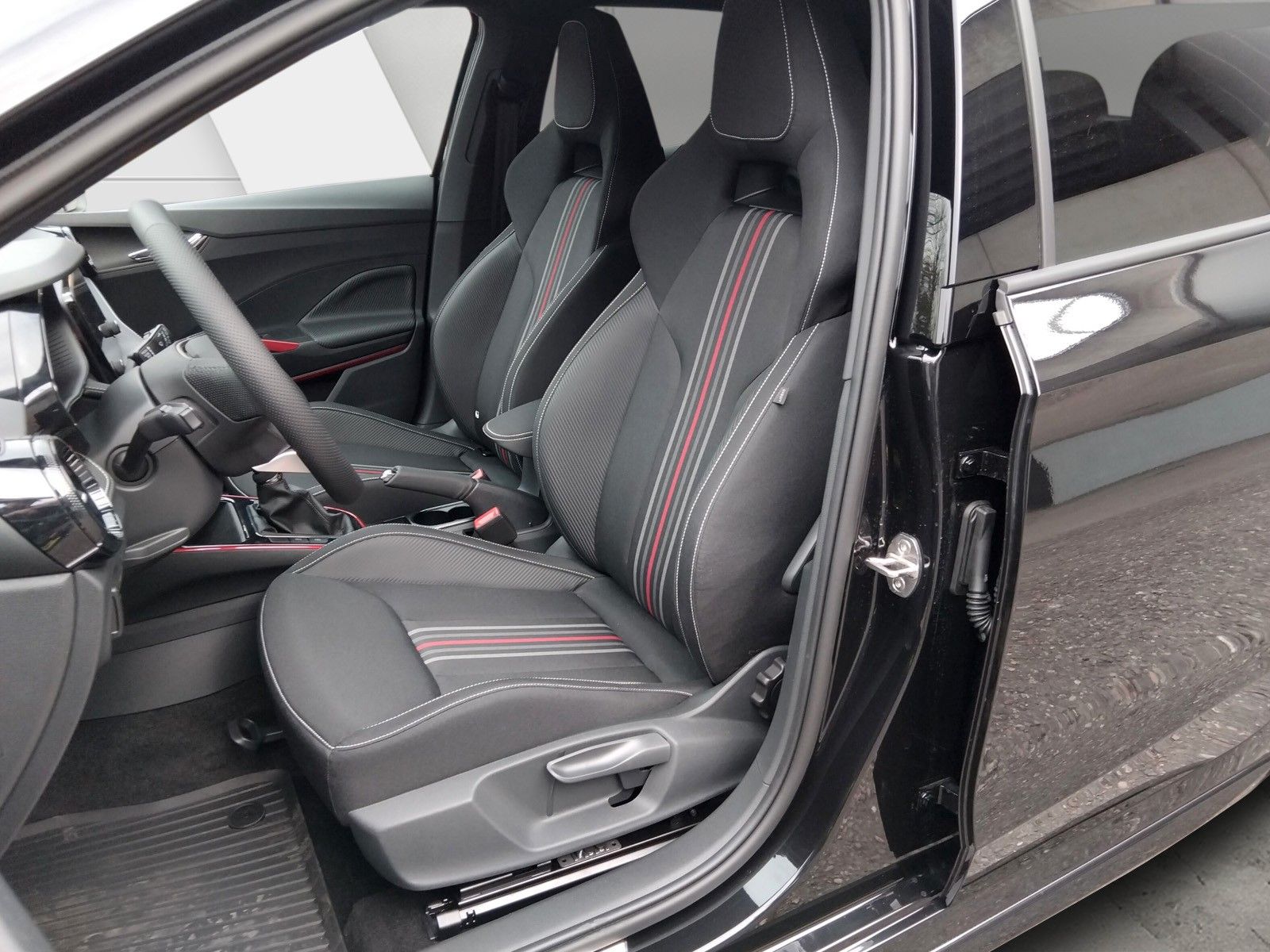 Fahrzeugabbildung SKODA Fabia 1.0TSI Monte Carlo LED 4J Gar.Kamera