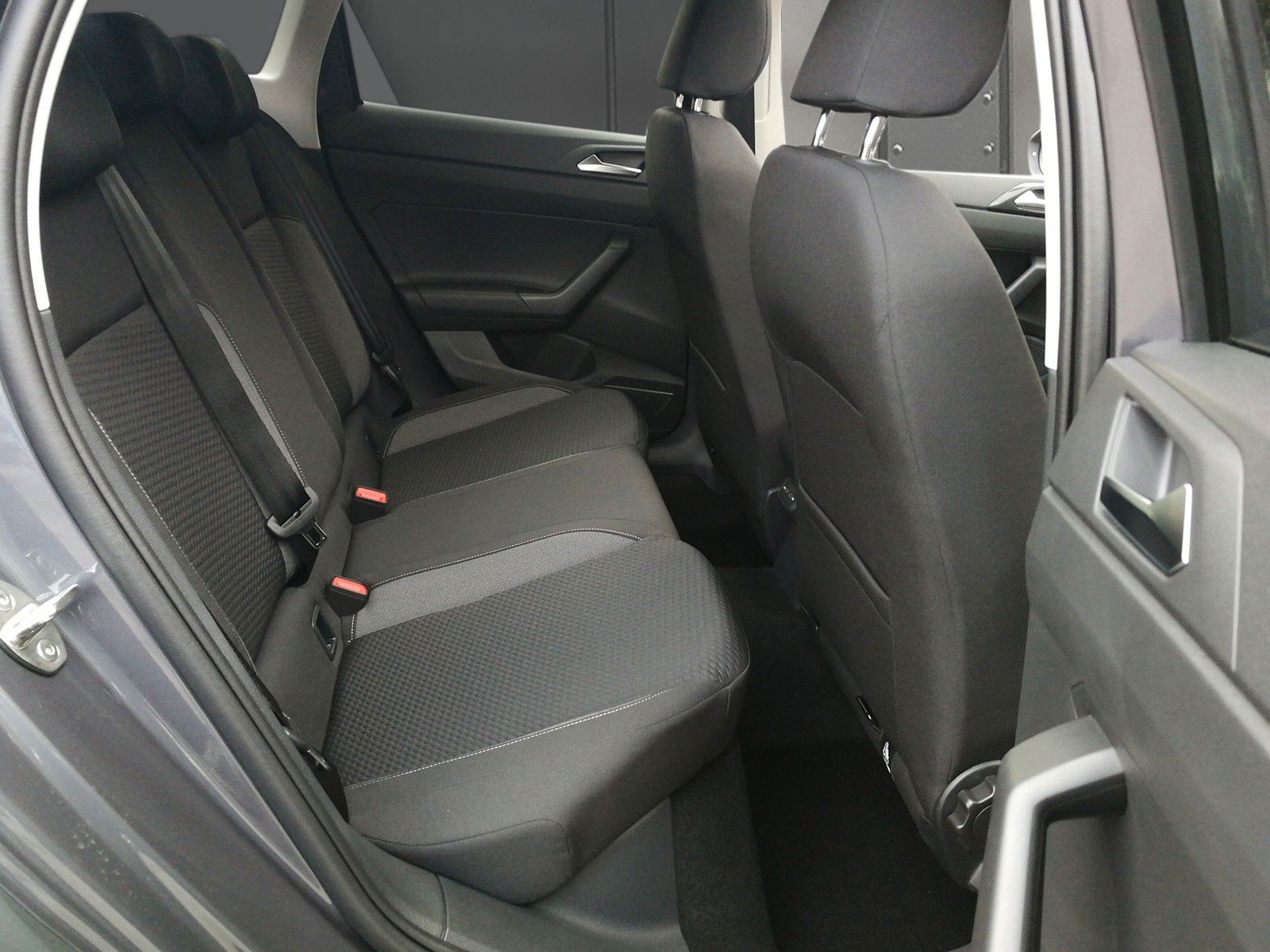 Fahrzeugabbildung Volkswagen Taigo 1.0 TSI Panorama ACC Kamera Kessy Verkehr