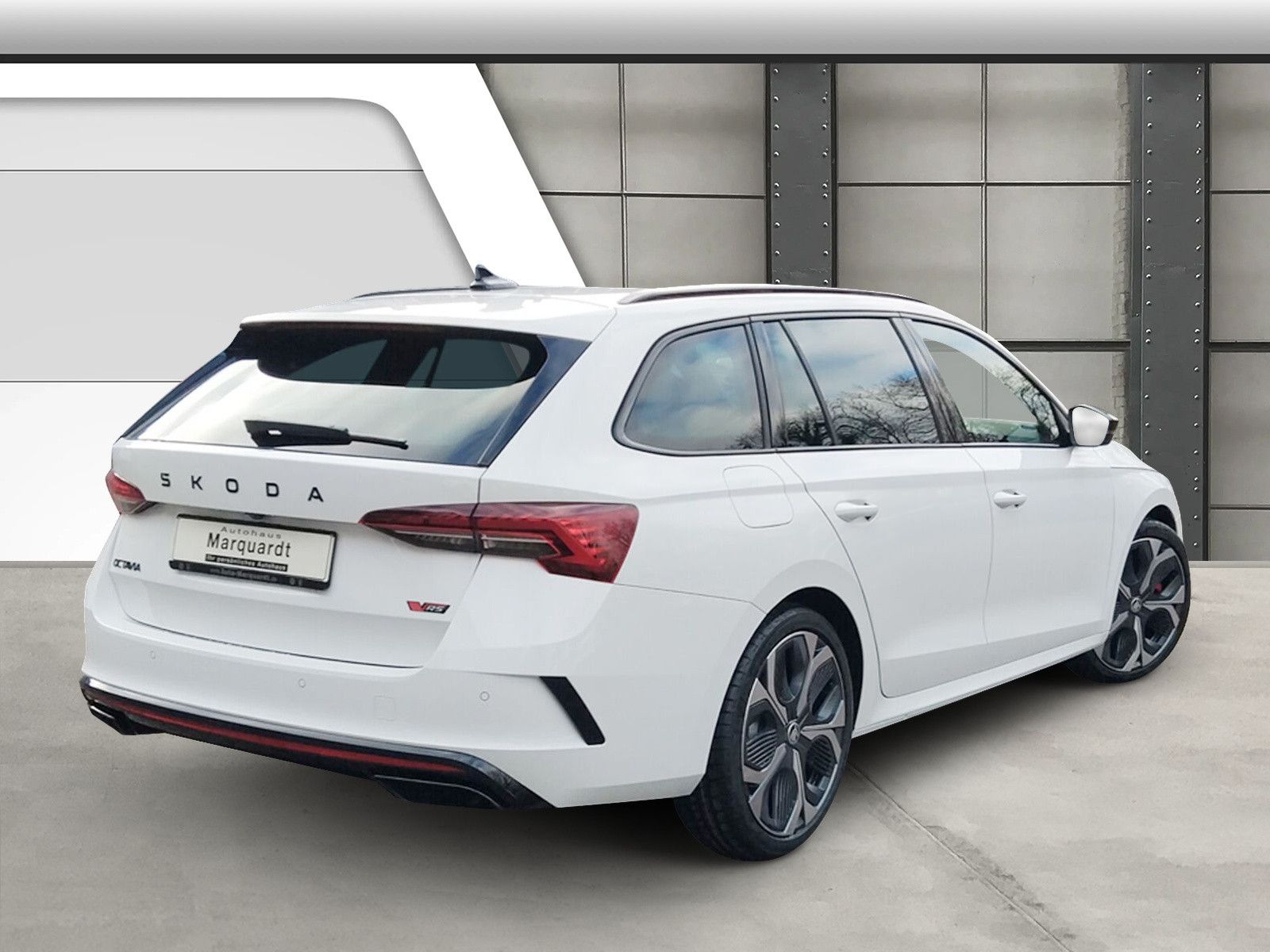 Fahrzeugabbildung SKODA Octavia Combi 2.0TSI RS 19"AHK PanoStandh.Canton