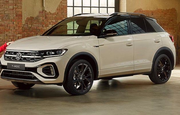 Volkswagen T-Roc 1.5TSI R-Line Pano AHK ACC 19"LED Plus