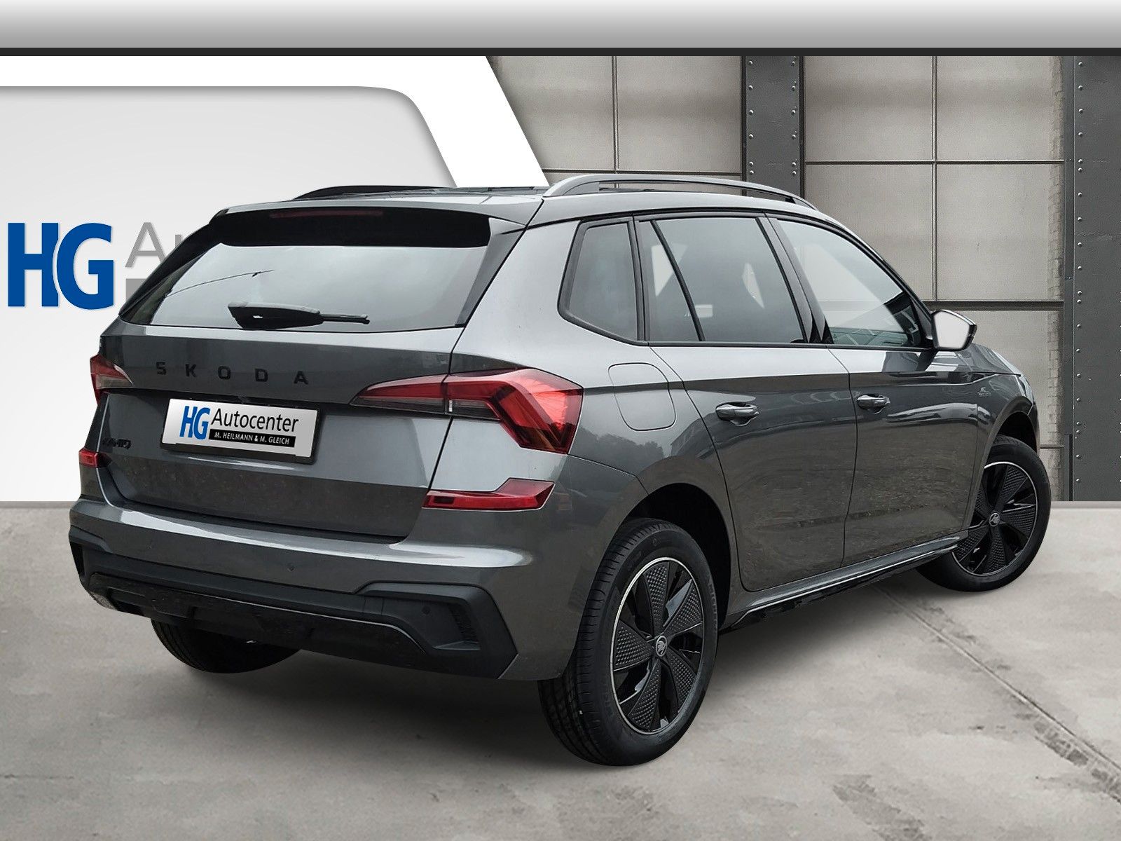 Fahrzeugabbildung SKODA Kamiq 1.5TSI Monte Carlo Pano Matrix ACC SideAHK