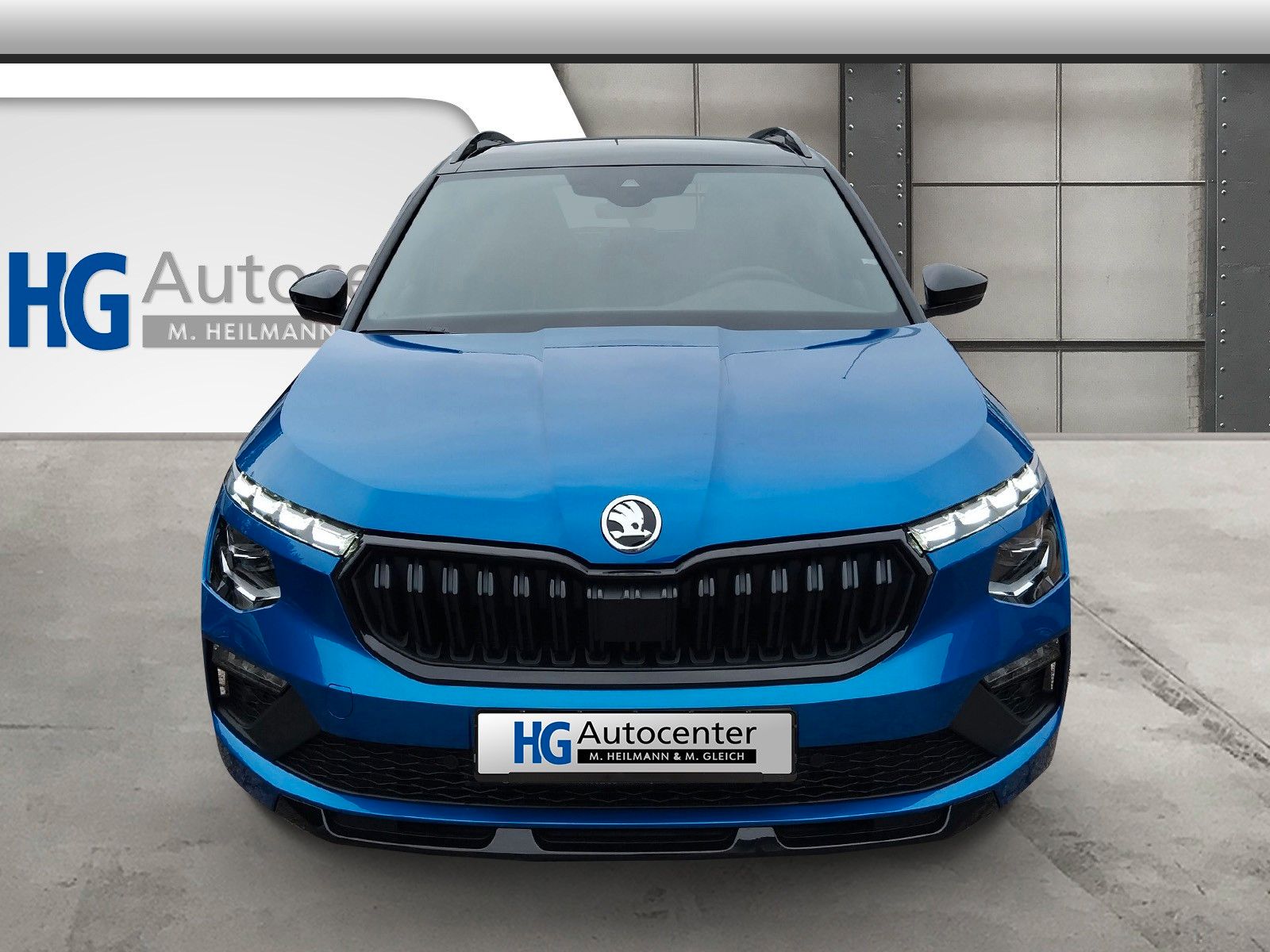 Fahrzeugabbildung SKODA Kamiq 1.5TSI Monte Carlo Pano Matrix ACC SideAHK