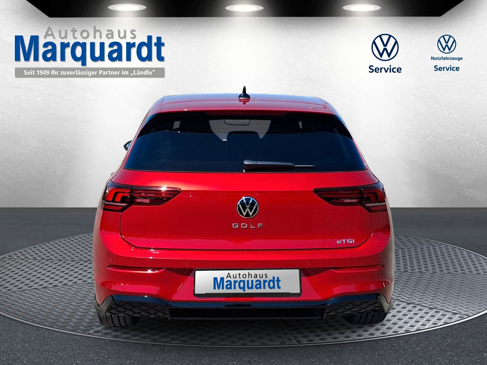 Fahrzeugabbildung Volkswagen Golf VIII 1.5eTSI R-Line Pano18" LED Plus ACC