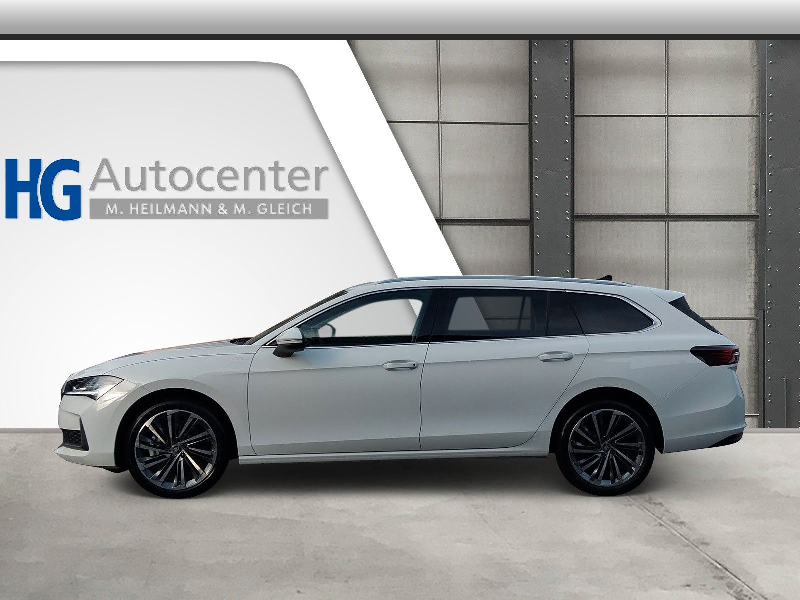 Fahrzeugabbildung SKODA Superb 2.0TDI 4x4 L&K Standh.Pano AHK 19"