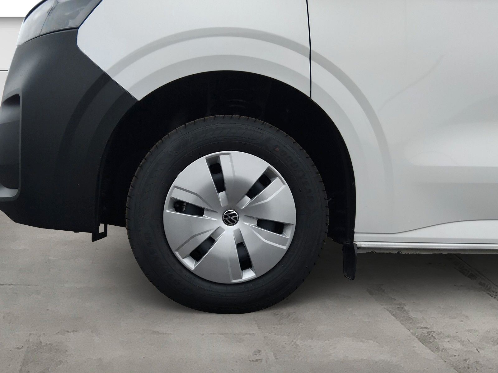 Fahrzeugabbildung Volkswagen T 7 Transporter 2.0 TDI Lang  AHK  Navi APP