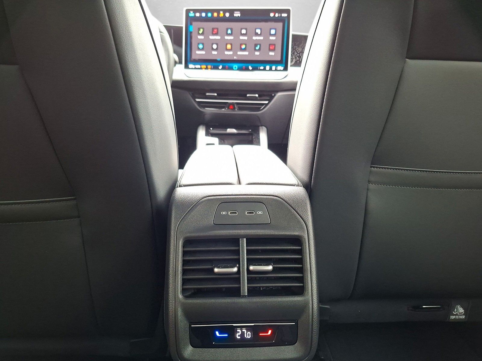 Fahrzeugabbildung Volkswagen Passat Variant 2.0TDI 4M R-Line Vollausst.Mod.26