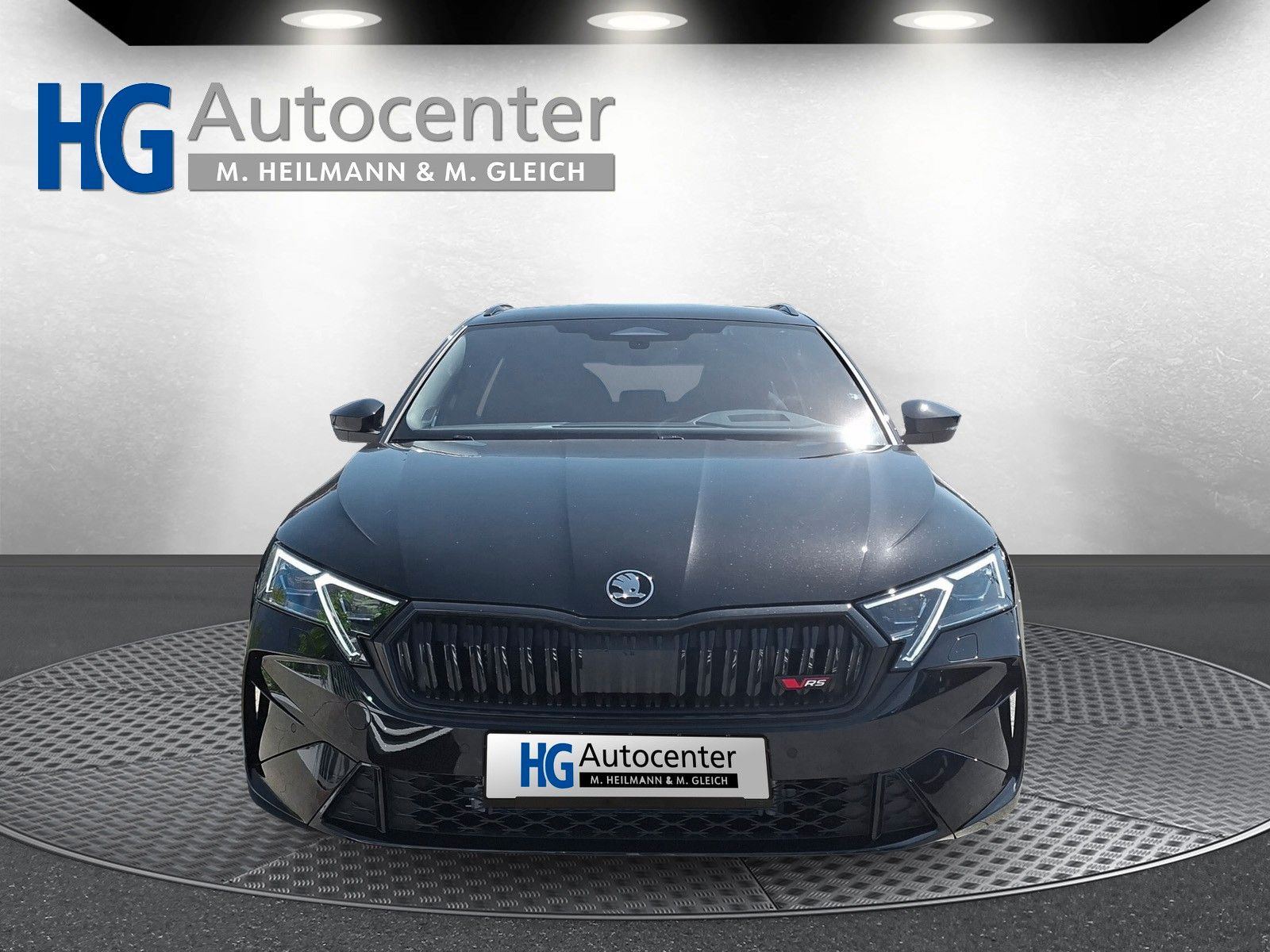 Fahrzeugabbildung SKODA Octavia Combi 2.0TSI RS 19"AHK PanoStandh.Leder