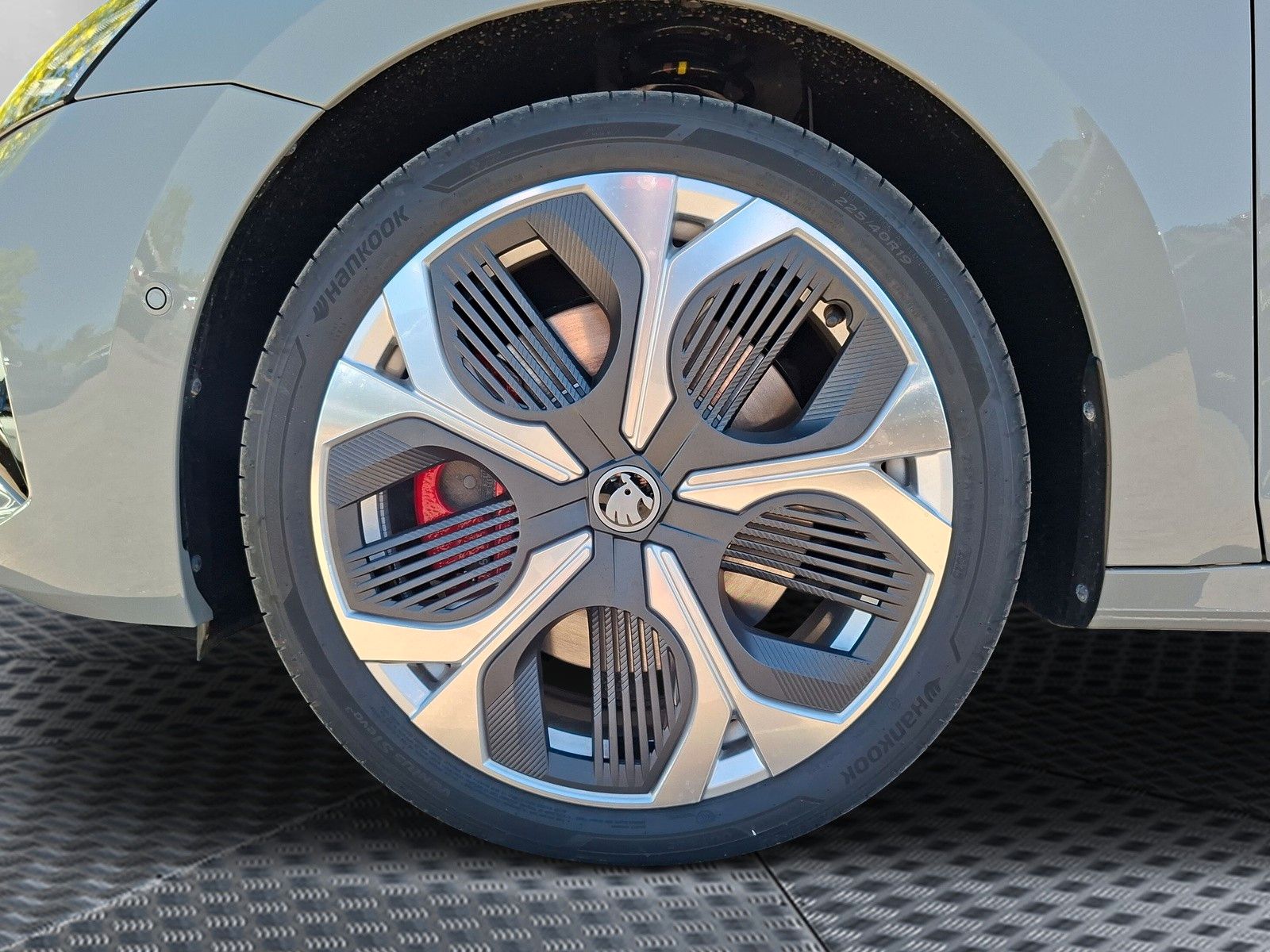 Fahrzeugabbildung SKODA Octavia Combi 2.0TSI RS 19"AHK PanoStandh.Canton