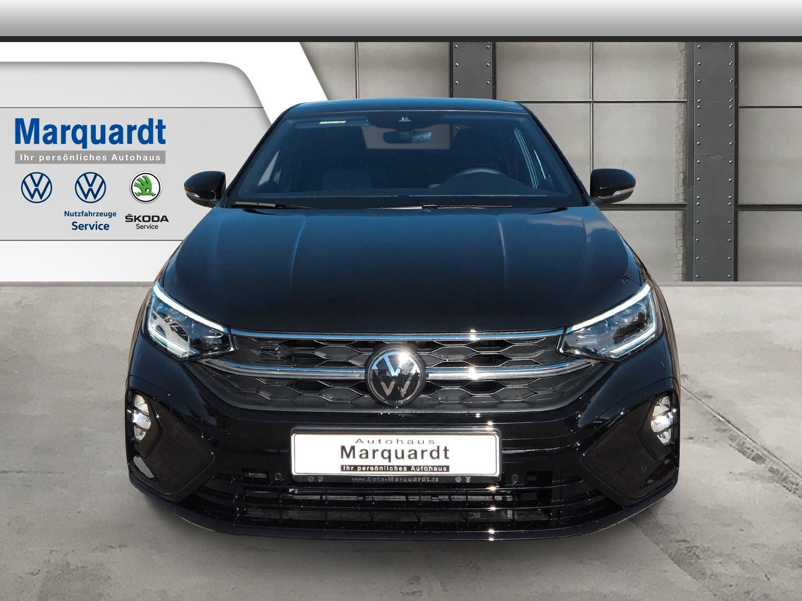 Fahrzeugabbildung Volkswagen Taigo 1.5 TSI R Line IQ Matrix Pano ACC 18" AHK