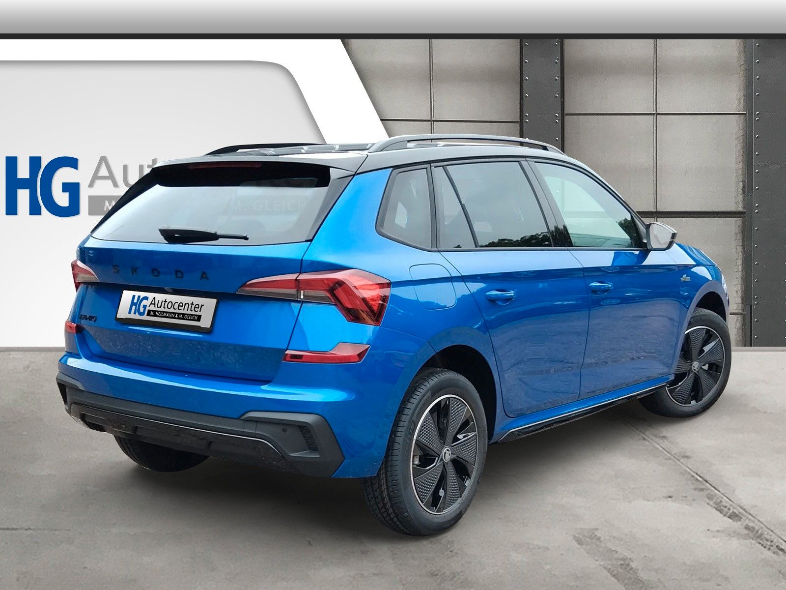 Fahrzeugabbildung SKODA Kamiq 1.5TSI Monte Carlo Pano Matrix ACC SideAHK
