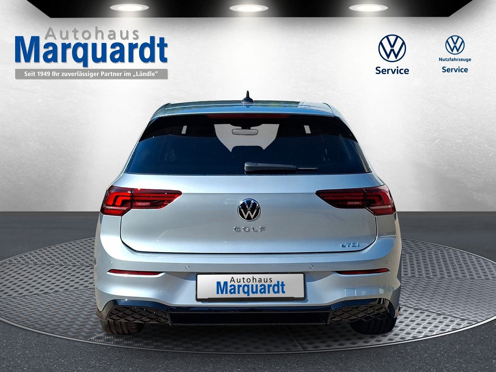 Fahrzeugabbildung Volkswagen Golf VIII 1.5eTSI R-Line Pano18" LED Plus ACC