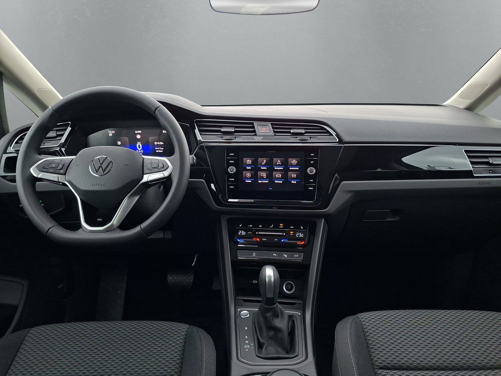 Fahrzeugabbildung Volkswagen Touran 1.5TSI IQ LED ACC 7S.Pano17"Standheizung