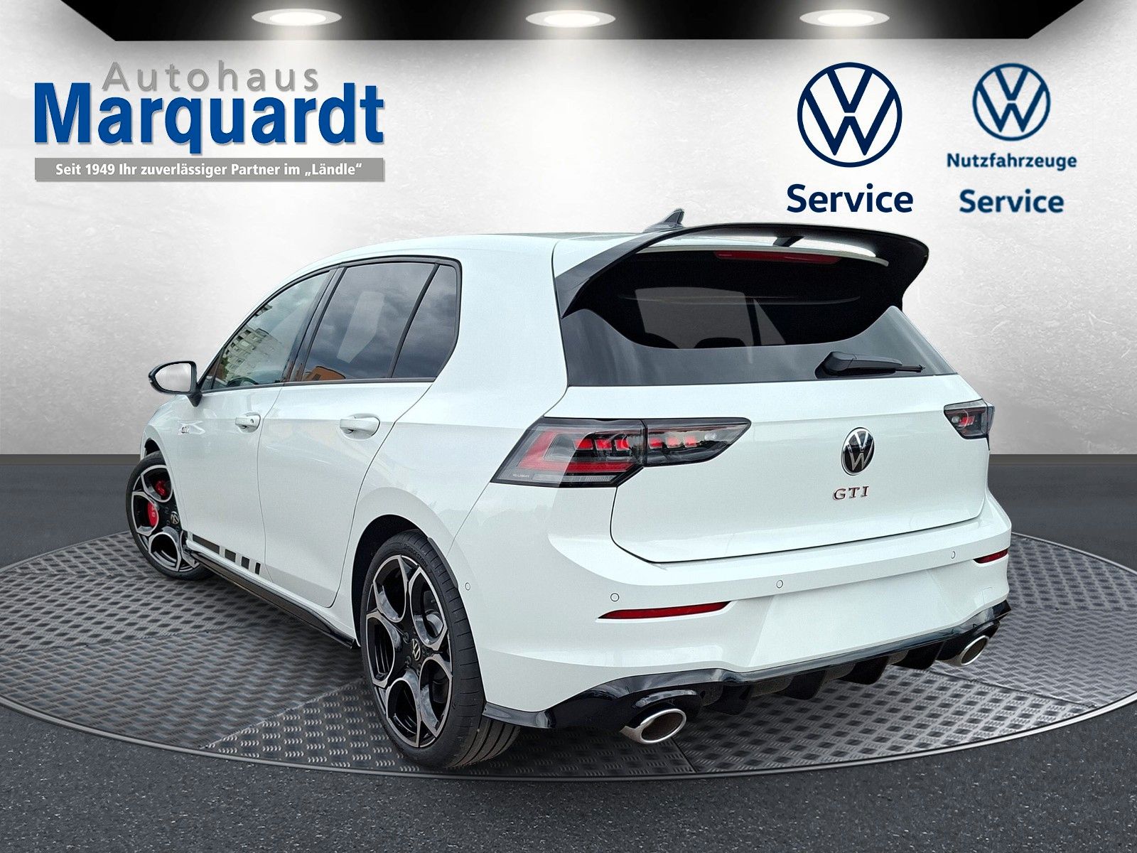 Fahrzeugabbildung Volkswagen Golf VIII  GTI Clubsport Sound Head Pano 19"