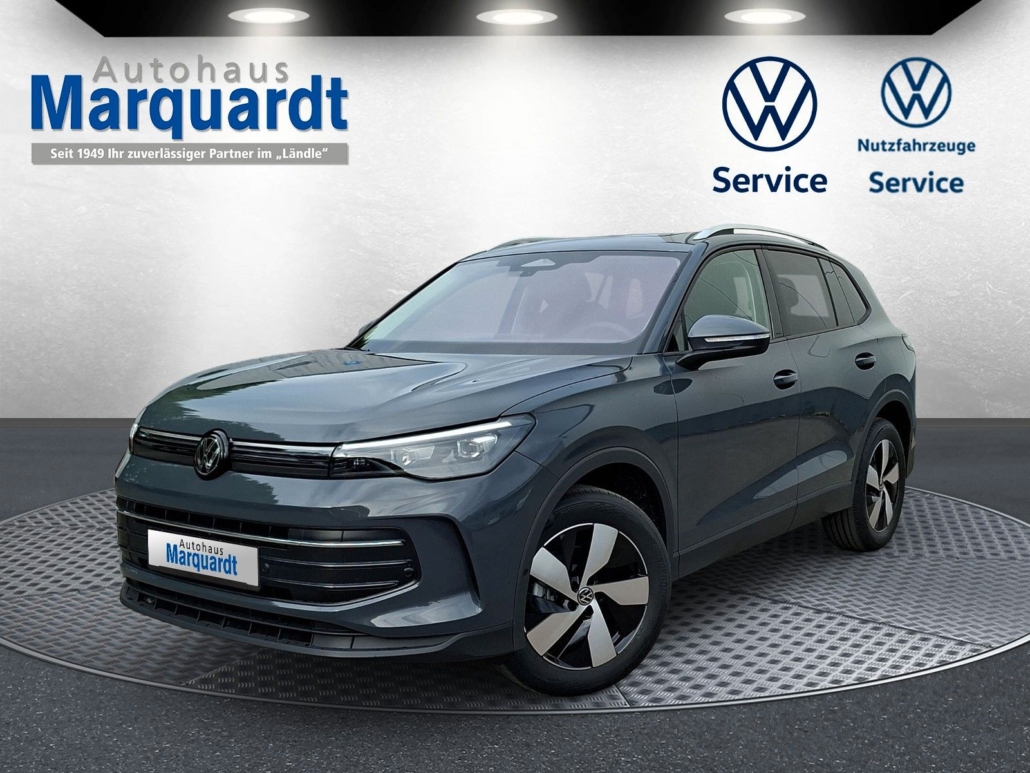 Volkswagen Tiguan Life 1.5 TSI Standh.Pano AHK Navi LED