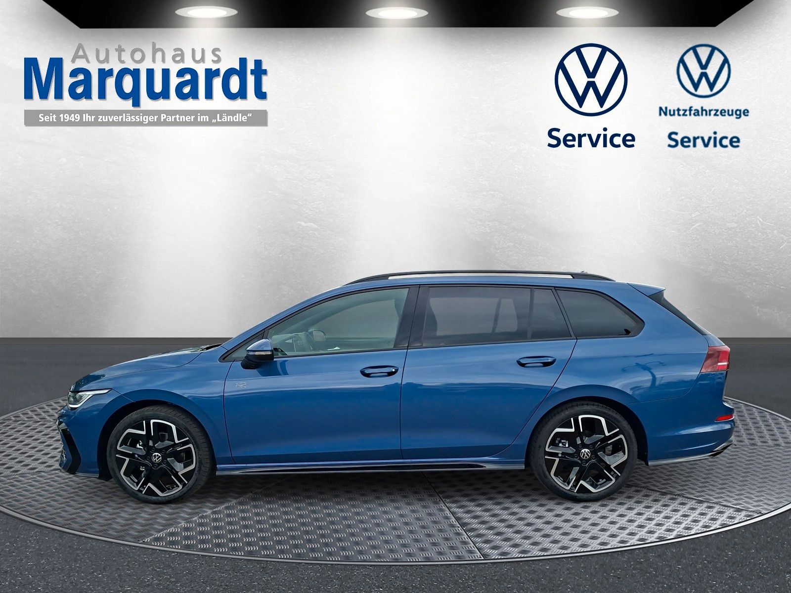 Fahrzeugabbildung Volkswagen Golf VIII 1.5eTSI R-Line Pano18"LED ACC AHK