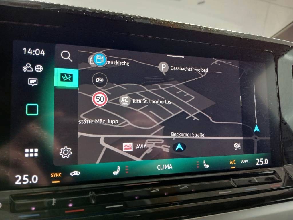 Fahrzeugabbildung Volkswagen T7 Multivan 2.0TDI Edition Standh.AHK Matrix 18"