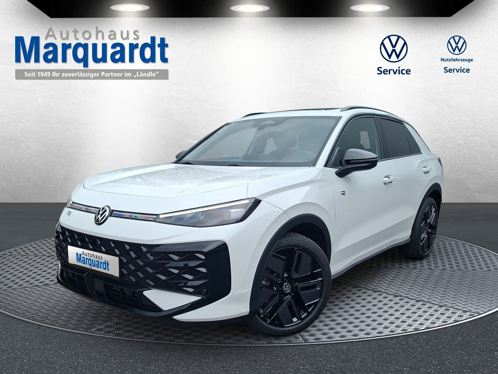 Fahrzeugabbildung Volkswagen T-Roc 1.5TSI R-Line Pano Navi AHK 19" Neues Mod
