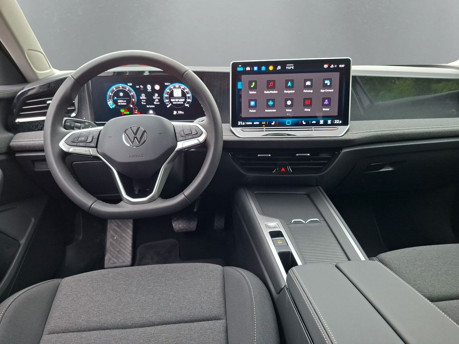 Fahrzeugabbildung Volkswagen Passat Variant 1.5 TSI AHK LED Side ACC 5J.Gar.