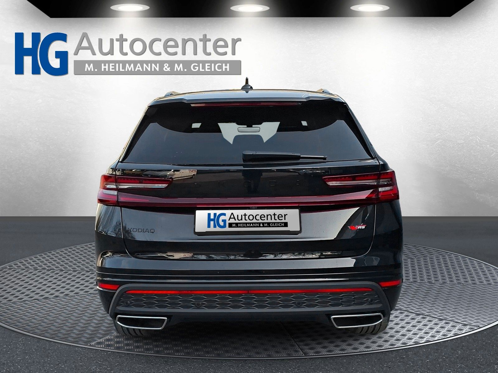 Fahrzeugabbildung SKODA Kodiaq 2.0TSI RS Pano AHK 7Sitz DCC Canton 4JGar