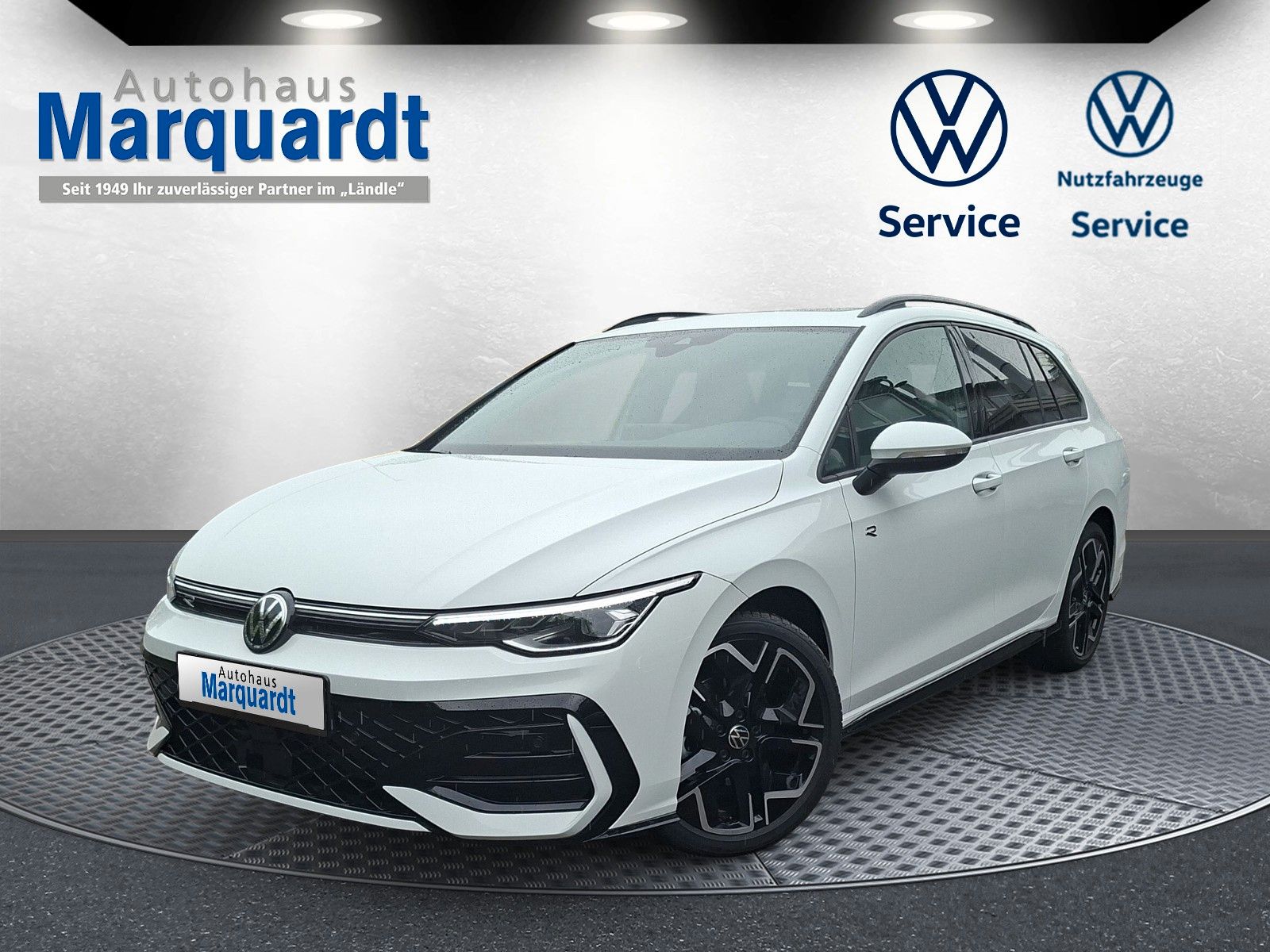 Fahrzeugabbildung Volkswagen Golf VIII 1.5eTSI R-Line Pano18"LED Plus ACC AHK