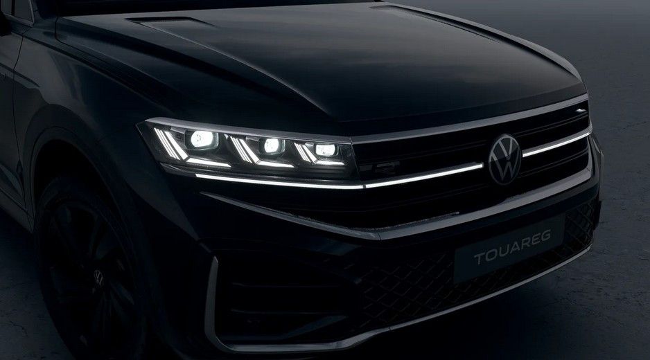 Fahrzeugabbildung Volkswagen Touareg 3.0 TDI 4M.R-Line Final Edition Pano AHK