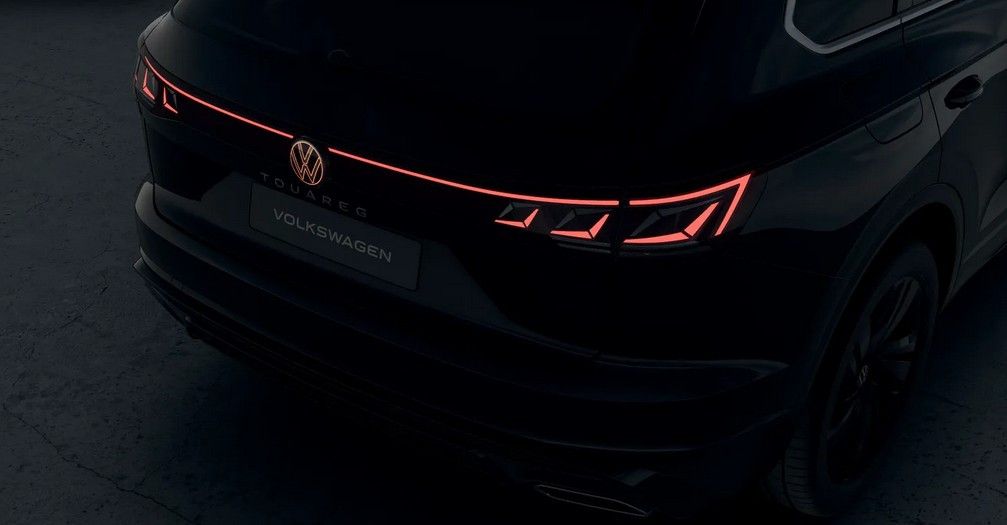 Fahrzeugabbildung Volkswagen Touareg 3.0 TDI 4M.R-Line Final Edition Pano AHK
