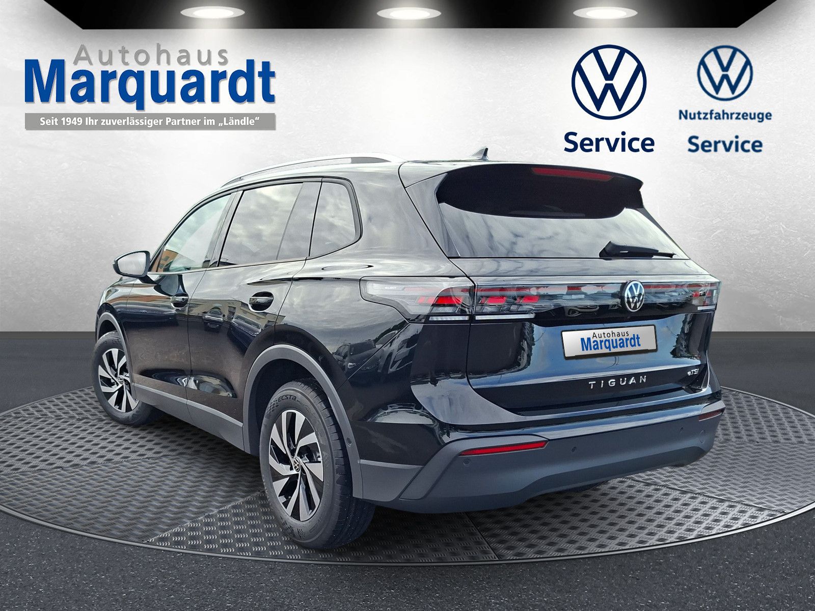 Fahrzeugabbildung Volkswagen Tiguan 2.0 TSI 4M 360°DCC Pano AHK LED Plus