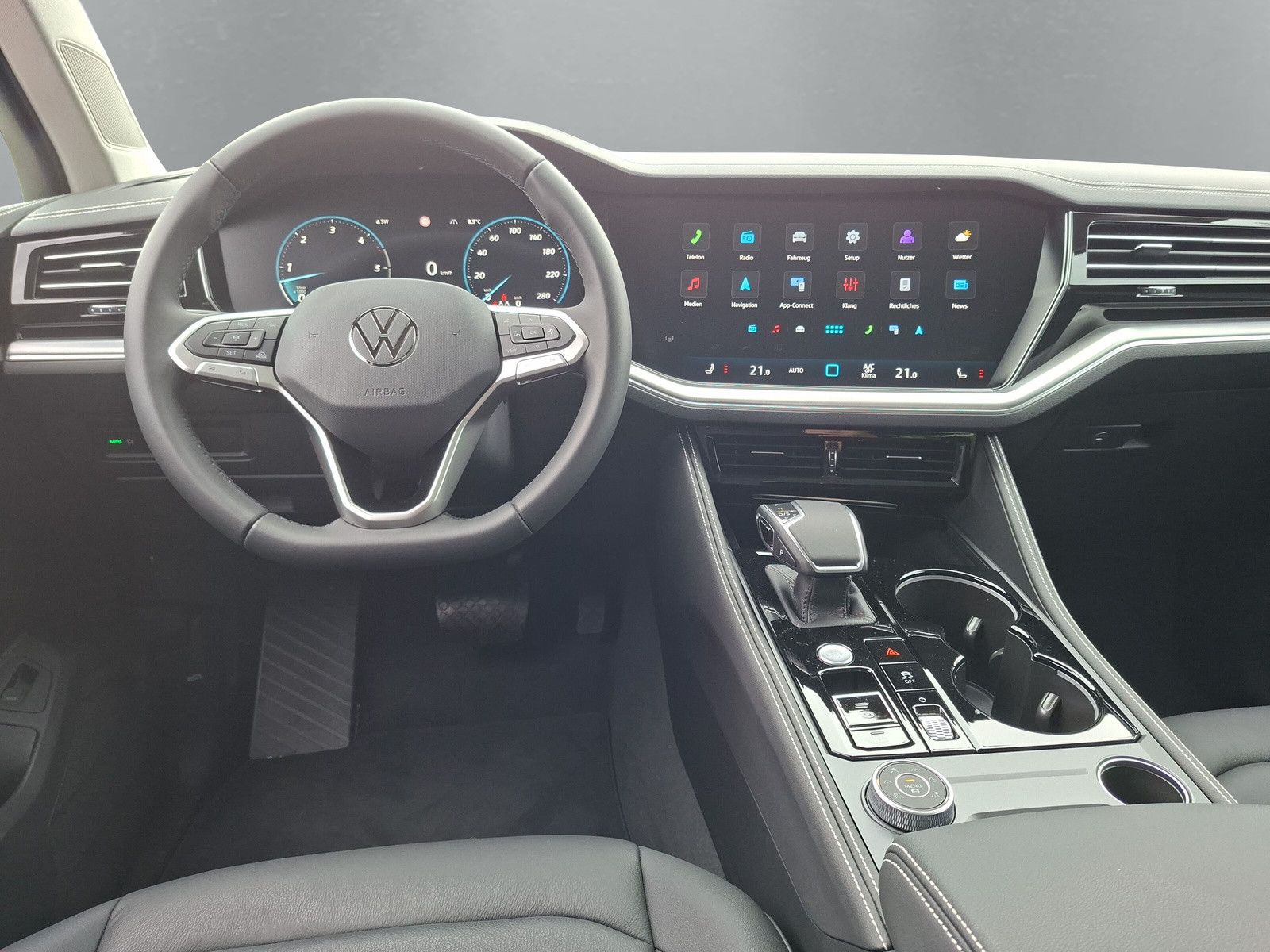 Fahrzeugabbildung Volkswagen Touareg 3.0 TDI Pano 19"Volleder Navi Pro