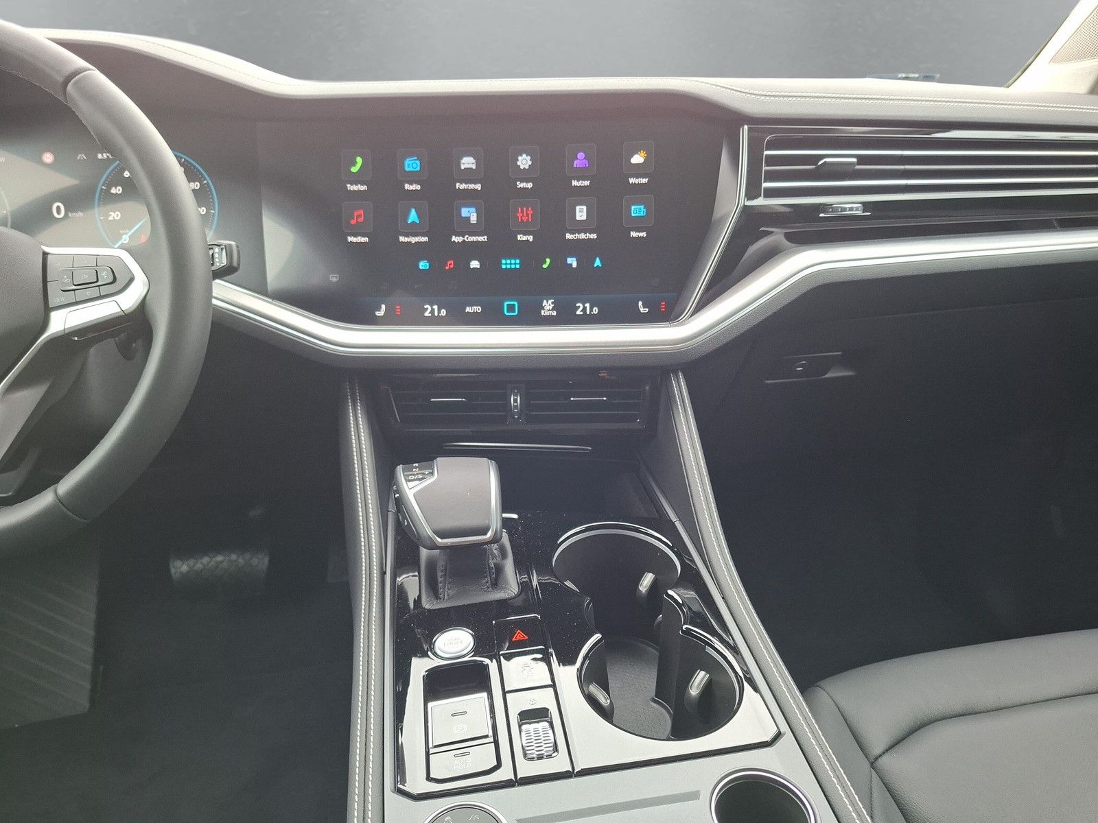 Fahrzeugabbildung Volkswagen Touareg 3.0 TDI Pano 19"Volleder Navi Pro