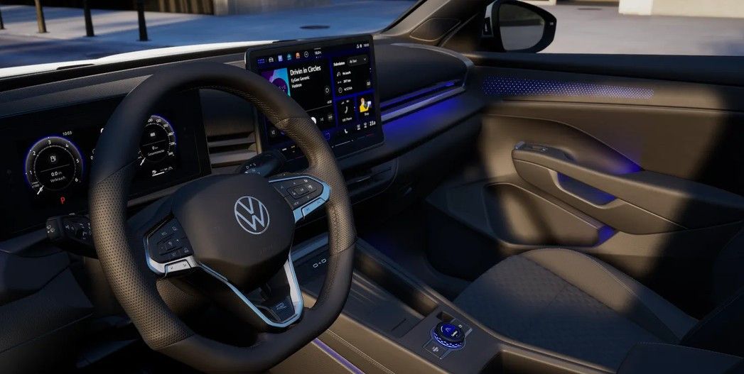 Fahrzeugabbildung Volkswagen T-Roc 1.5TSI R-Line AHK ACC Side eHeck Neues Mod