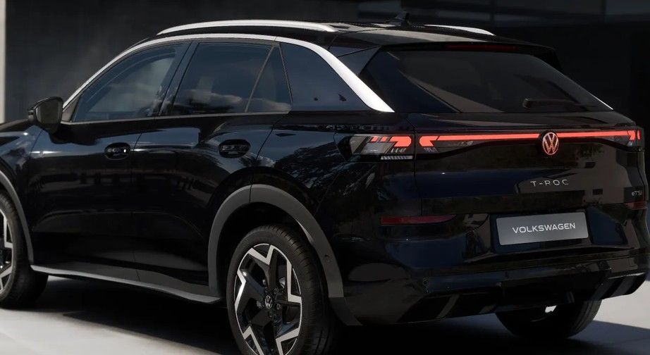 Fahrzeugabbildung Volkswagen T-Roc 1.5TSI R-Line AHK ACC Side eHeck Neu Mod