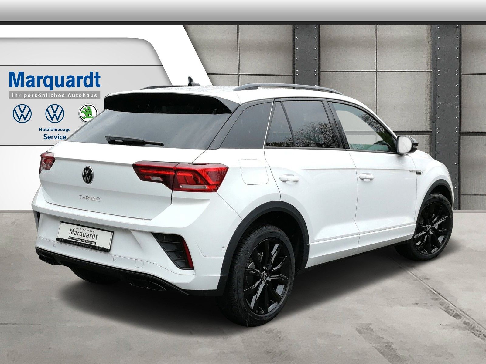 Fahrzeugabbildung Volkswagen T-Roc Sport 2.0 TSI 4M 19" AHK Navi Pano