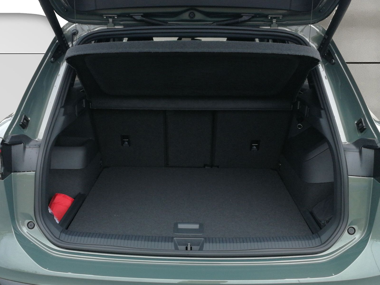 Fahrzeugabbildung Volkswagen Tiguan 2.0 TSI 4M R-Line Pano 20"DCC Headup